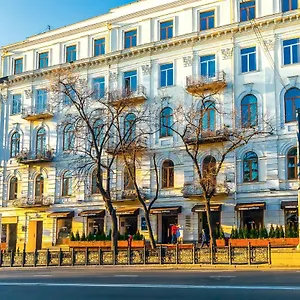 Rustaveli Otel