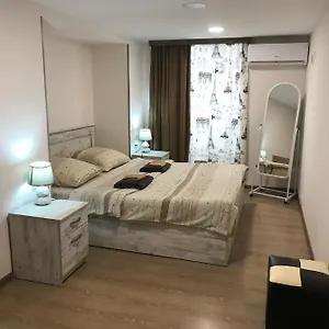 Le Petit Konukevi